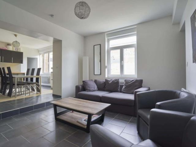 logement 5 Anatole France