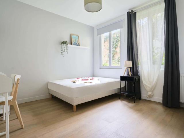 logement 5 COLOMBES