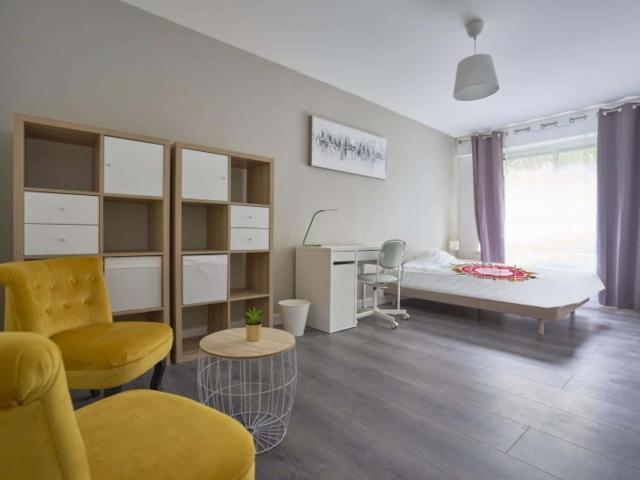 logement 6 REPUBLIQUE