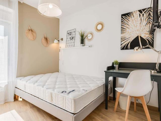 logement 8 JARDIN PUBLIC