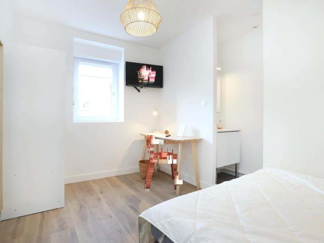 logement 1 AMIRAL COURBET R