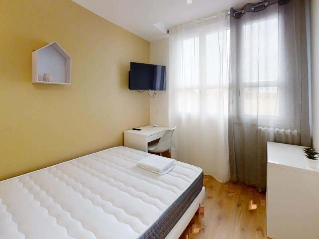 logement 1 CHARLES DE FITTE