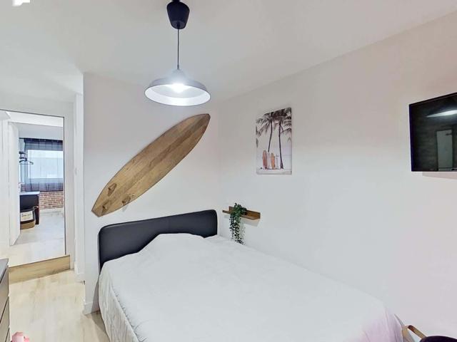 logement 1 GASTON VIARON D