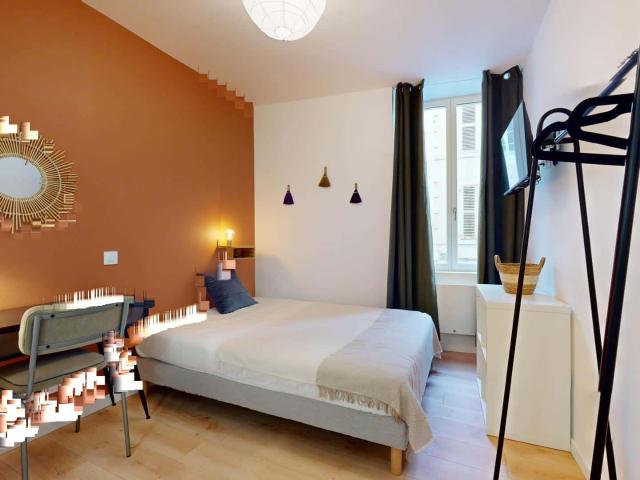 logement 1 LACAZE A