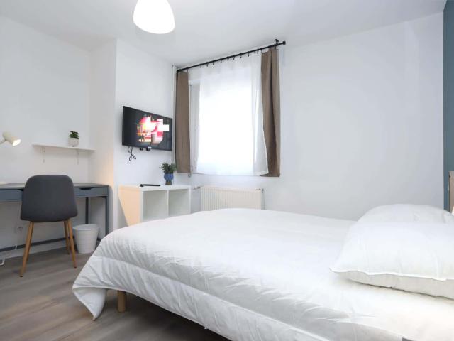 logement 2 MONSEIGNEUR MOUEZY