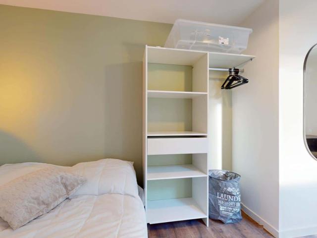 logement 2 MOURGUES B