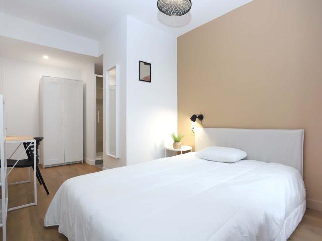 logement 2 AMIRAL COURBET L