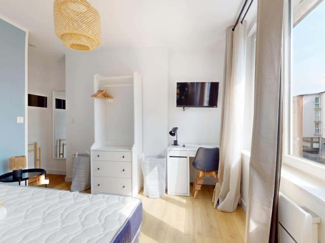 logement 2 ARMAND CARREL A