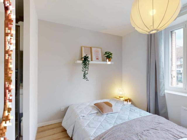 logement 2 DRAPEAU L