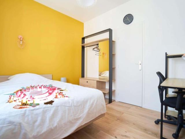 logement 2 FERRER C