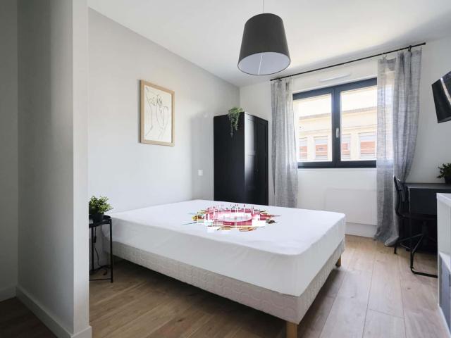 logement 2 JARDINIERS J