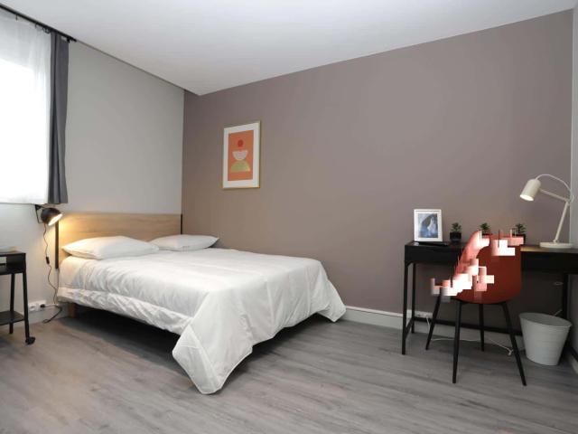 logement 2 TOUR D'AUVERGNE