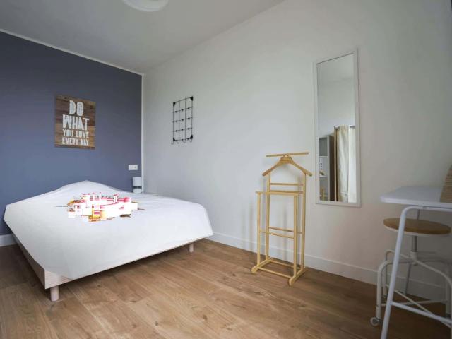 logement 3 EUGENE JACQUET B