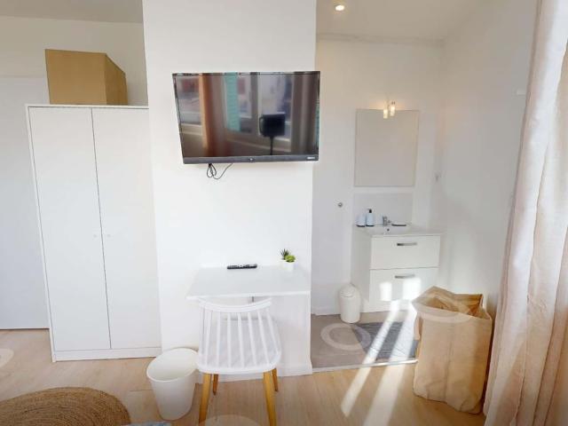 logement 3 GALLIENI F