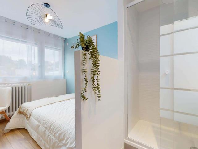 logement 3 ROCHETAILLEE