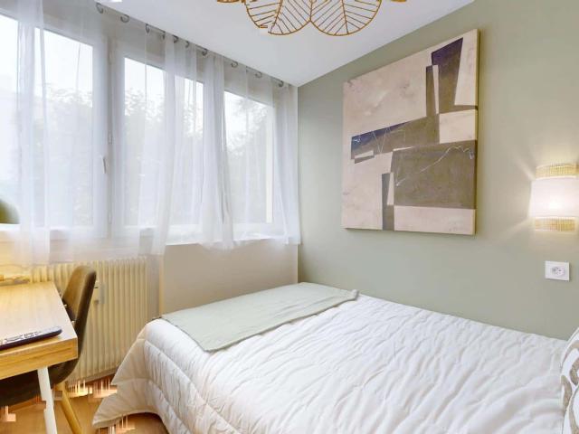 logement 3 ROBESPIERRE D