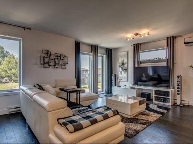 Logement à louer, appartement à louer, condo à louer