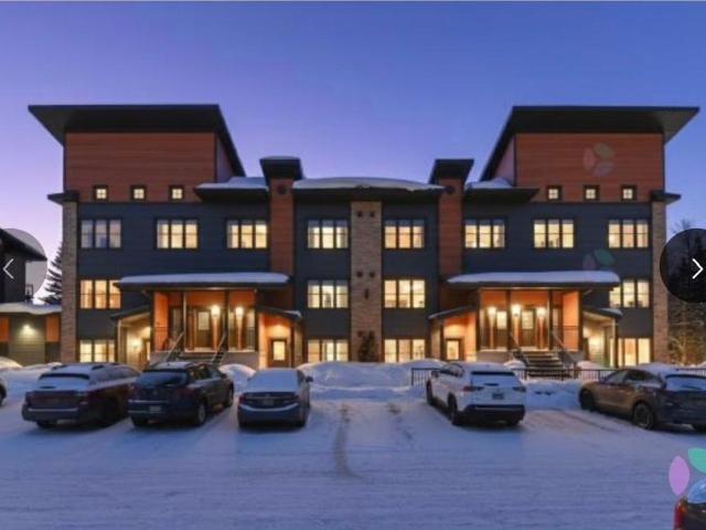 Logement à louer Condo 4 1/2 Val Bélair