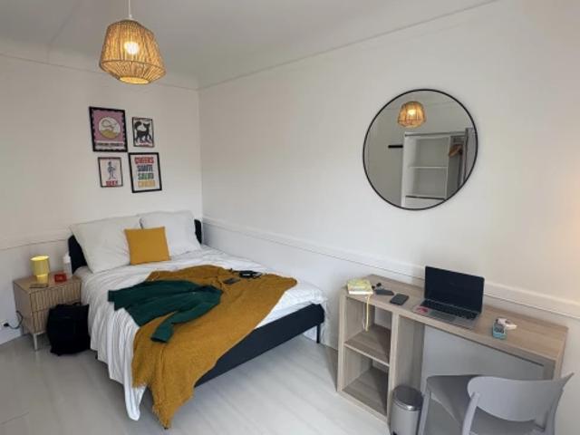 logement à louer en location Courbevoie 92400