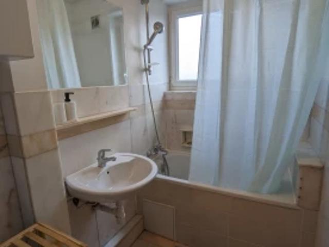 logement à louer en location Paris 75019