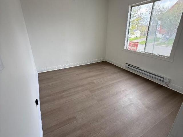 Logement à louer 5 1/2