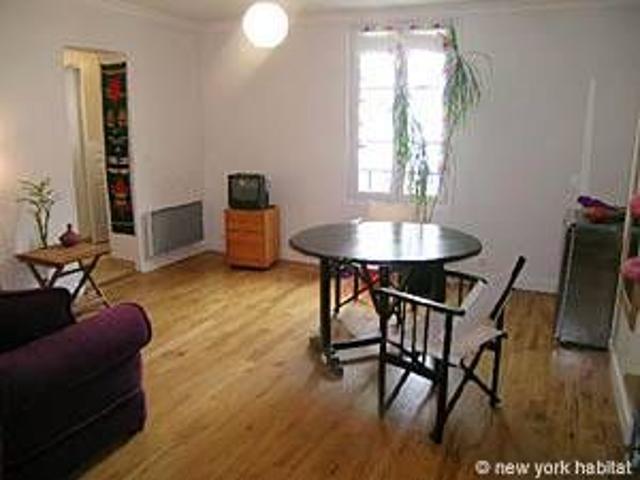 Logement à Paris, Location meublée Studio avec Alcôve T1 Le Marais, Bastille République PA 2406