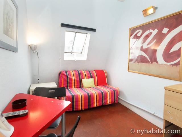 Logement à Paris, Location meublée Studio T1 Parc Monceau, Batignolles Ternes PA 4662