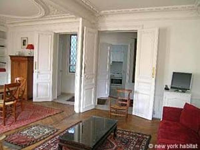 Logement à Paris, Location meublée T3 Quartier Latin PA 1759
