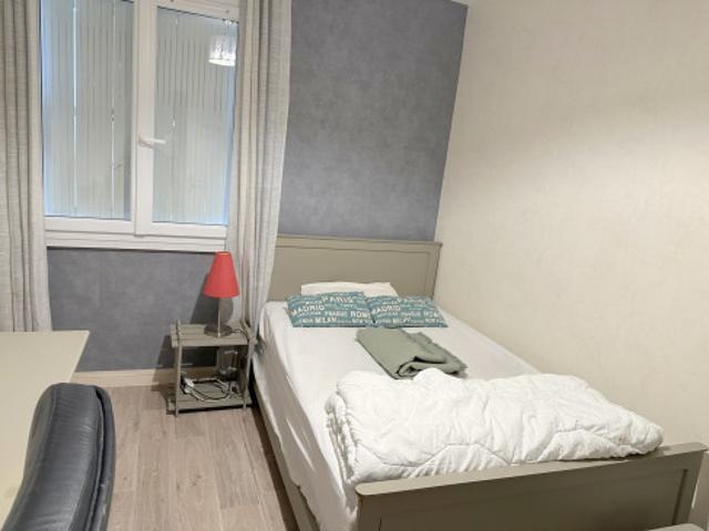 logement dans Appartement Meublé CALME près FACS et ÉCOLES