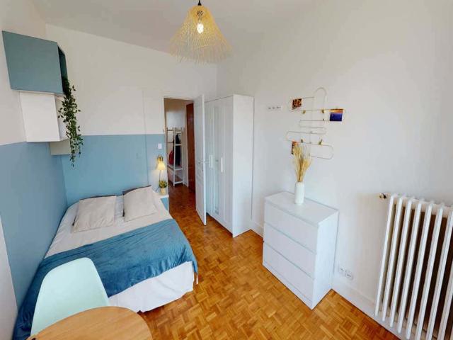 logement dans le Avenue Marceau
