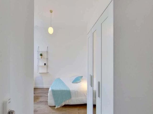 logement dans le Avenue Sainte Anne