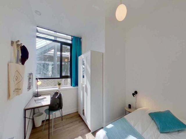 logement dans le Avenue Sainte Anne