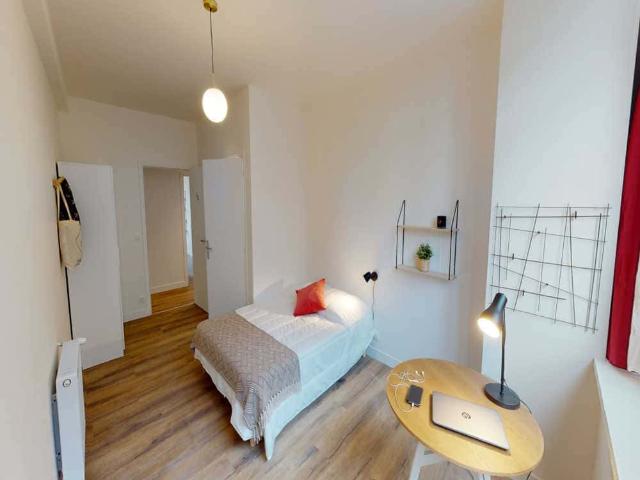 logement dans le Avenue Sainte Anne