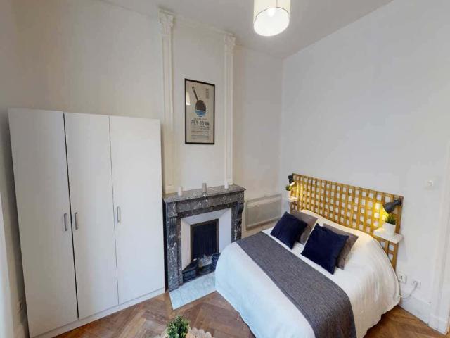 logement dans le Rue Brueys