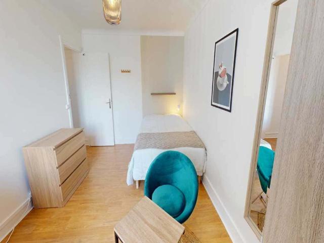 logement dans le Rue de Saussure