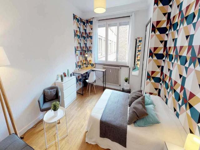 logement dans le rue de Servient