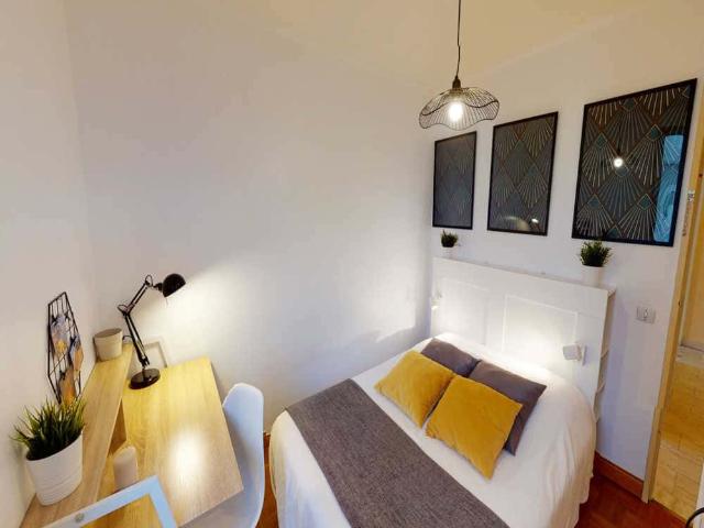 logement dans le rue des Trois Pierres