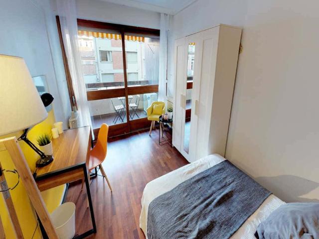 logement dans le rue du rempart Saint Etienne