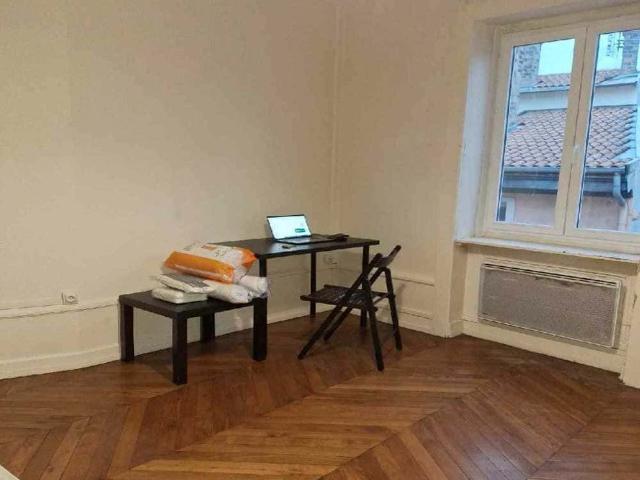 logement dans le rue Neuve