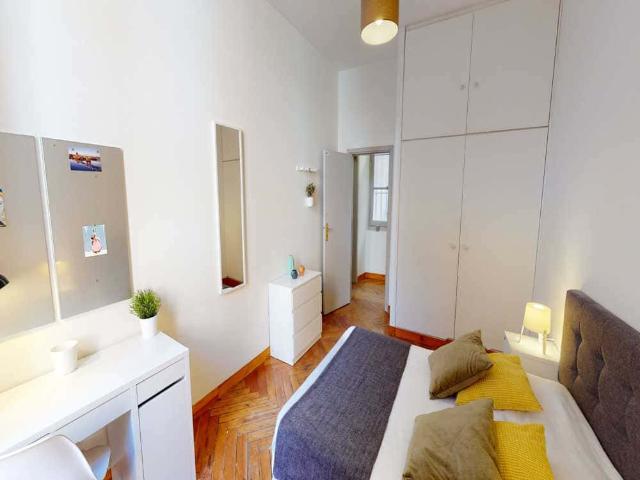 logement dans le rue Peyras