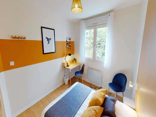 logement dans le rue Roposte