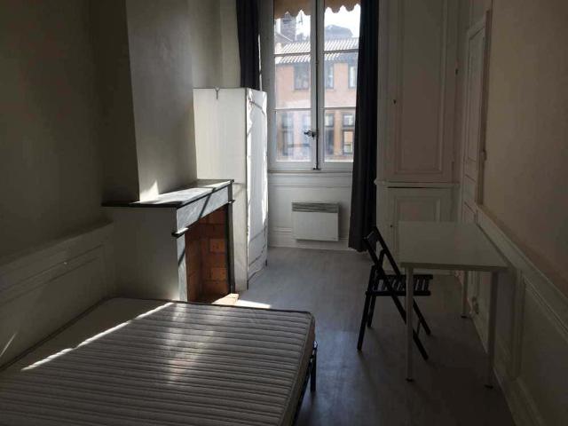 logement dans le rue saint jean
