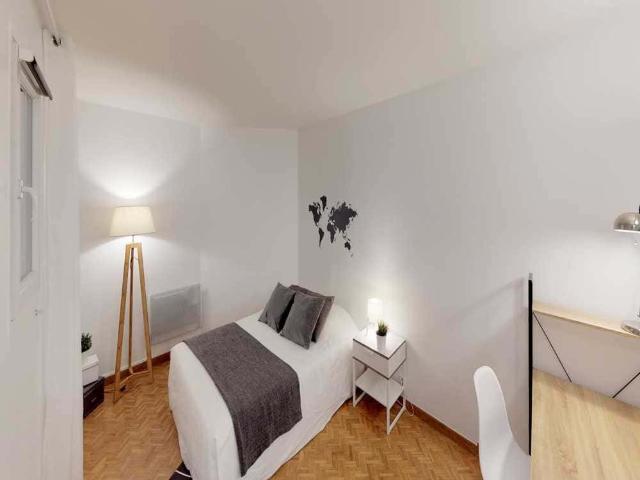 logement dans le Villa de Lourcine