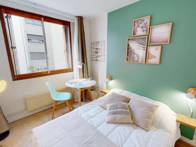 logement dans le 22 Rue François Villon