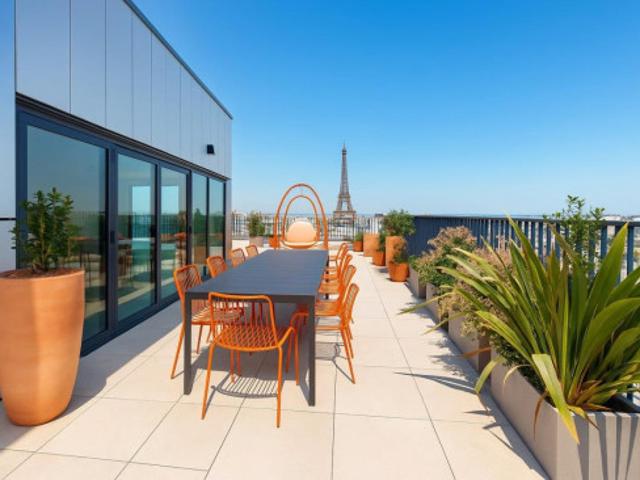logement dans une location de 400m² à Paris 15