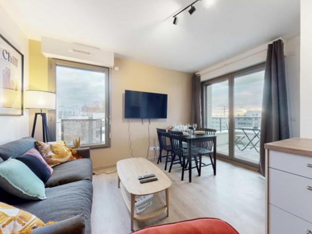 logement dans une location de 77m² à Massy