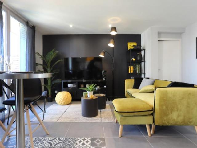 logement dans une location de 78m² à Toulouse
