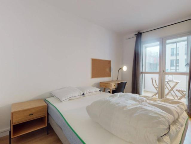 logement dans une location de 97m² à Bagnolet