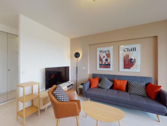 logement dans une location de 98m² à Noisy le Grand