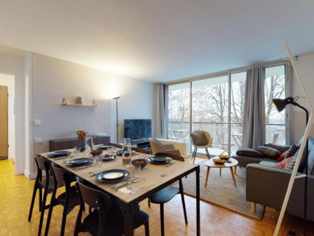 logement dans une location de 102m² à Palaiseau